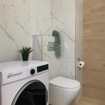 Stylish In The Center Apartman *