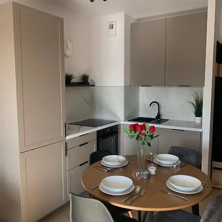 Stylish In The Center